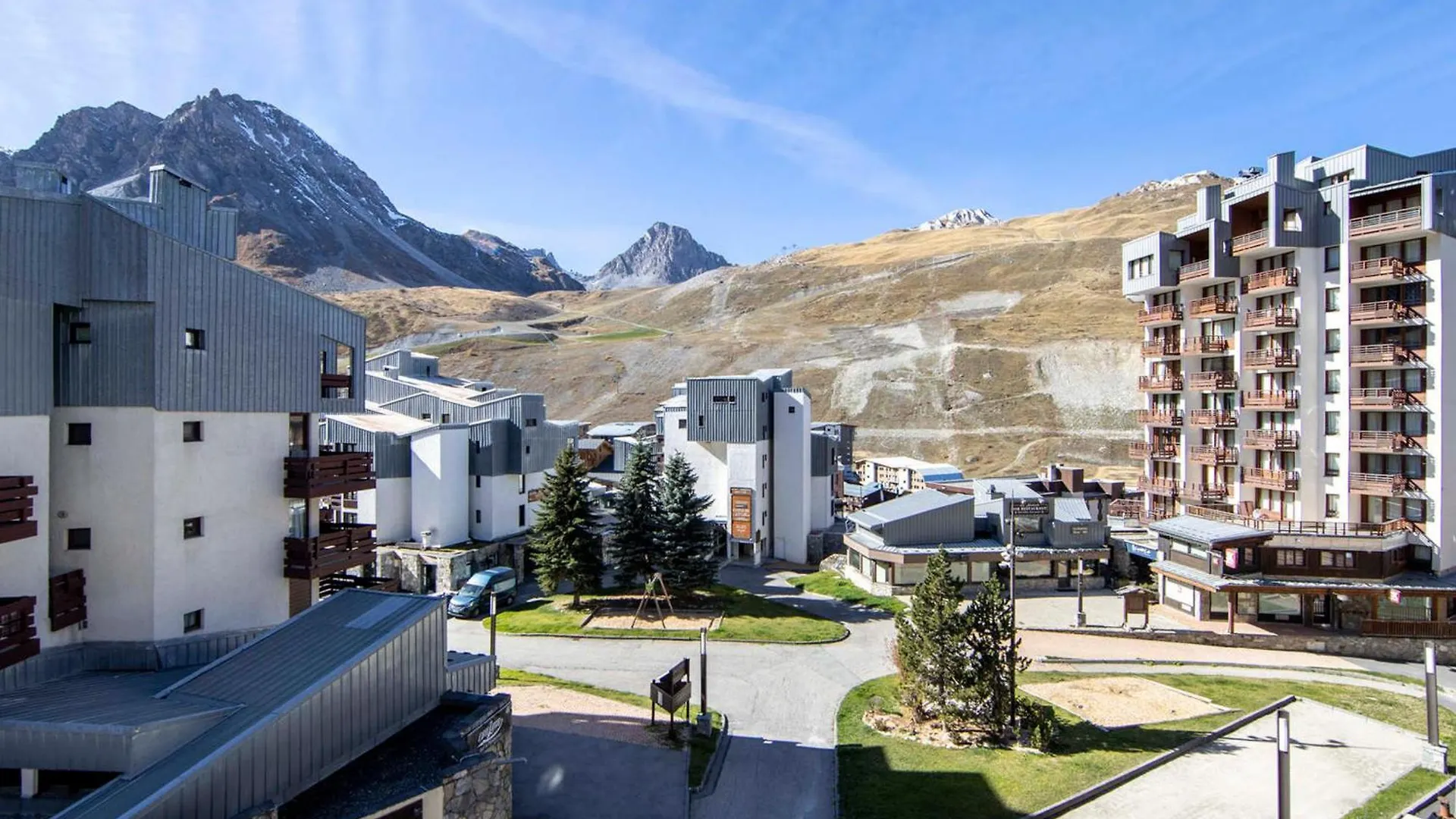 Appartement Familial Au Pied Des Pistes Avec Balcon Et Services Inclus A Tignes Val Claret - Fr-1-641-12 France