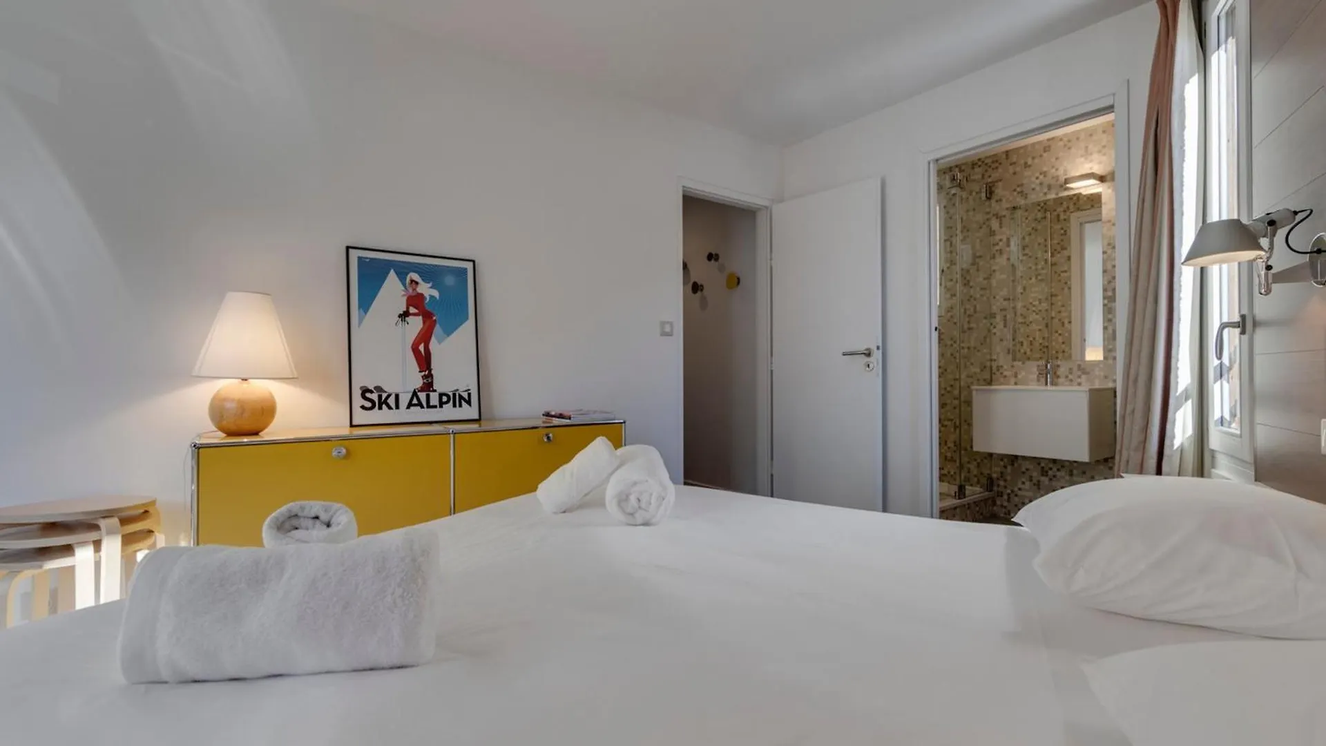 Appartement Familial Au Pied Des Pistes Avec Balcon Et Services Inclus A Tignes Val Claret - Fr-1-641-12 0*,  France